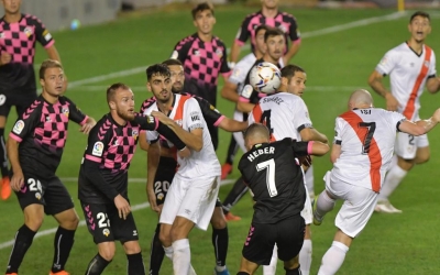 Aquesta ha estat una de les moltes ocasions que ha tingut el Rayo en el partit | Rayo Vallecano